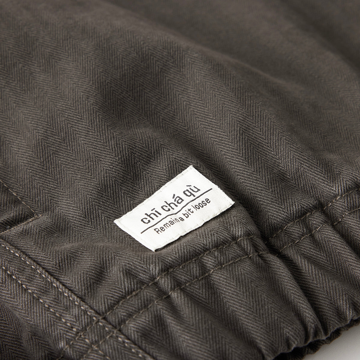 Chichaqu Washed Half-Zip Jacket (with a Stand Collar)