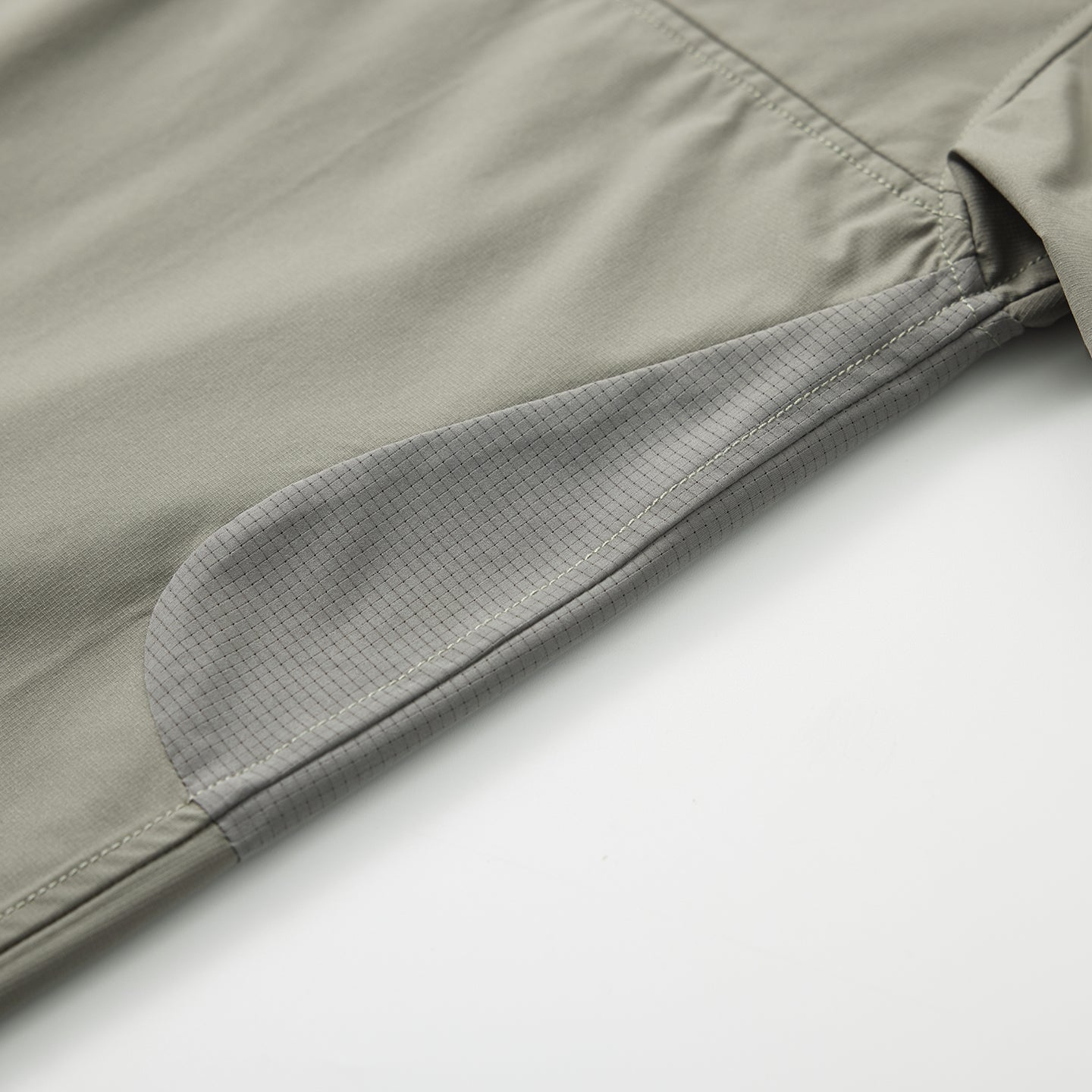 Chichaqu Lightweight long-sleeve shirt