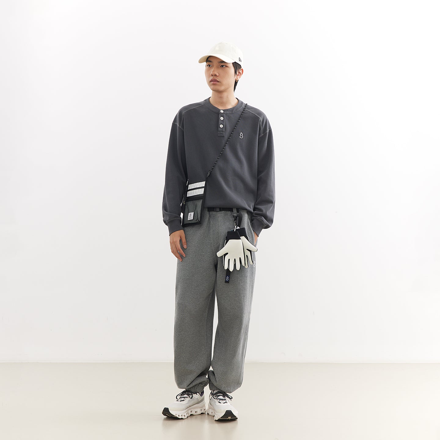Chichaqu Cotton buckle sweatpants