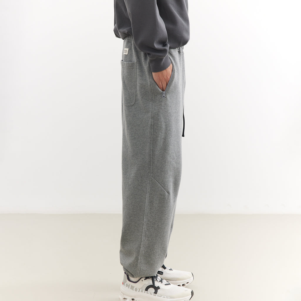 Chichaqu Cotton buckle sweatpants