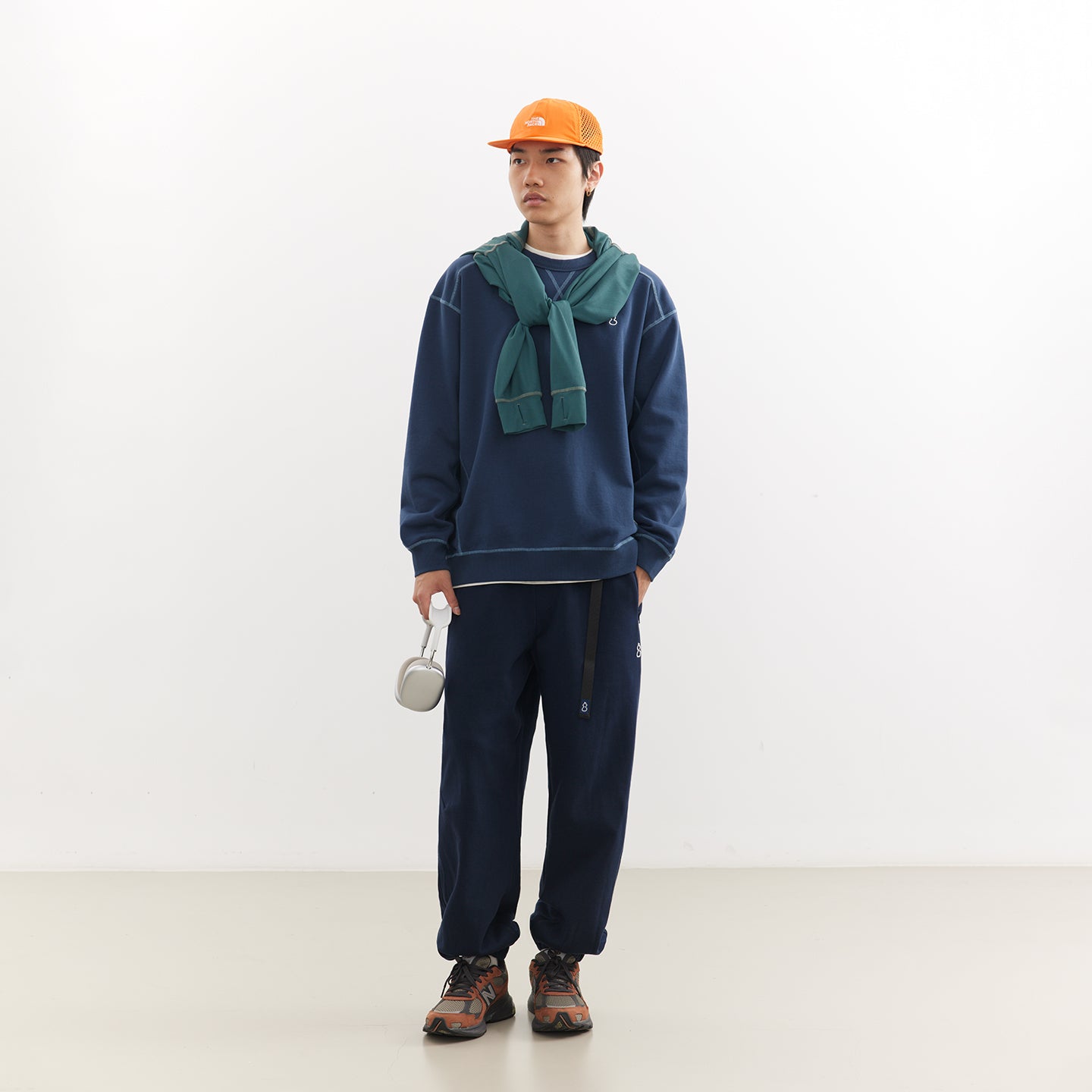 Chichaqu Topstitch crewneck sweatshirt