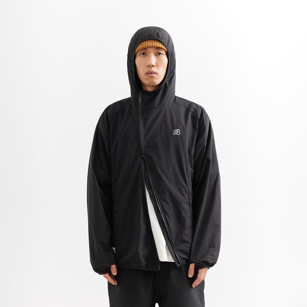 Chichaqu Lightweight Wind-Resistant Jacket (with an Angled Zipper)