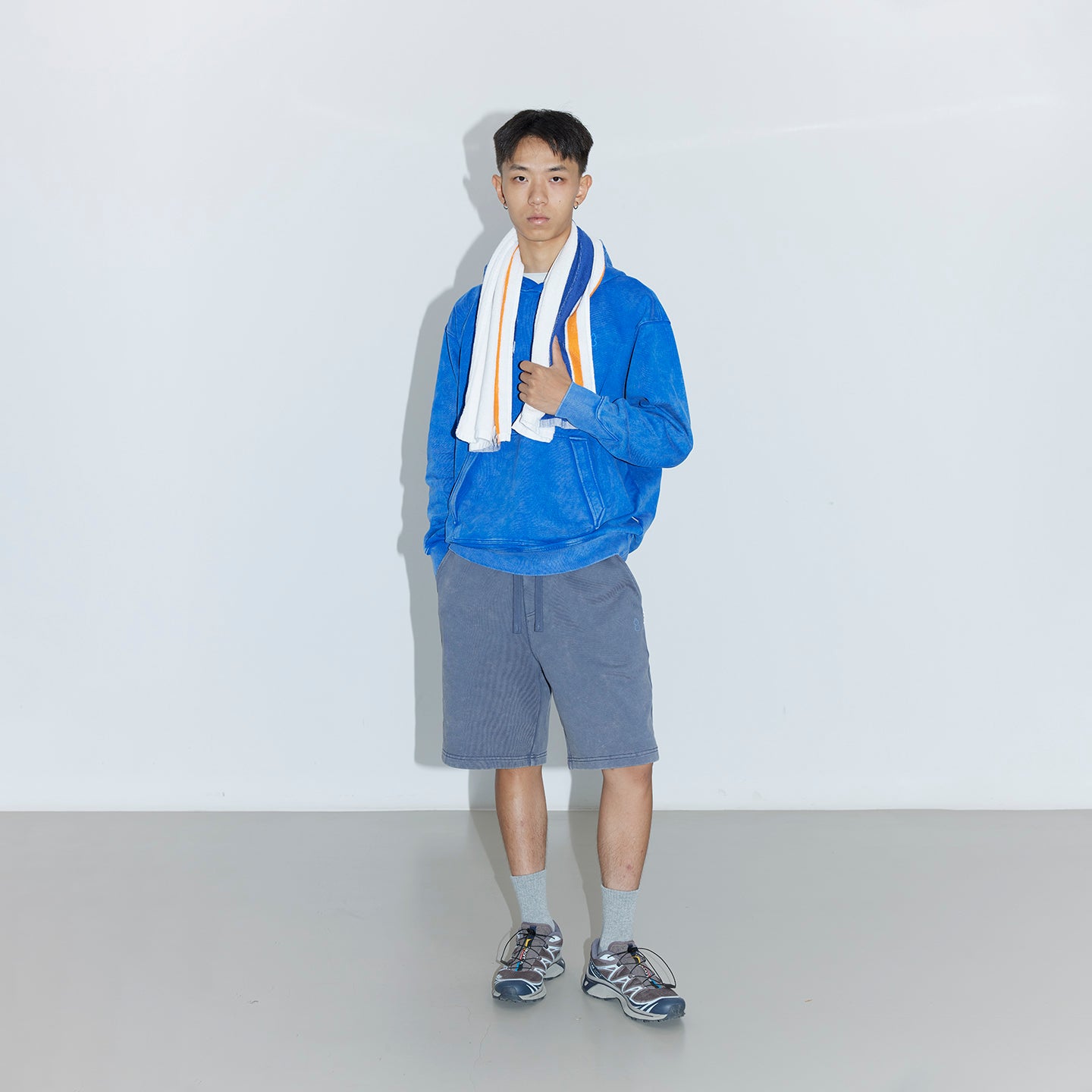 chī chá qù The Substantial Sweatshirt (With a Vintage Wash)