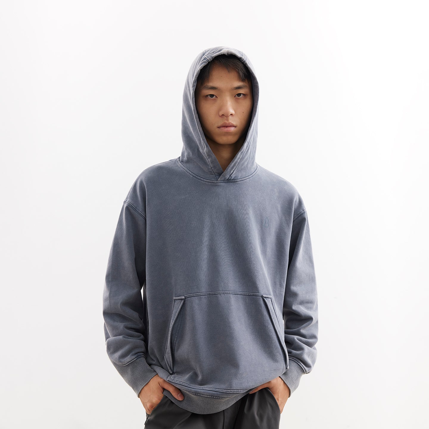 chī chá qù The Substantial Sweatshirt (With a Vintage Wash)