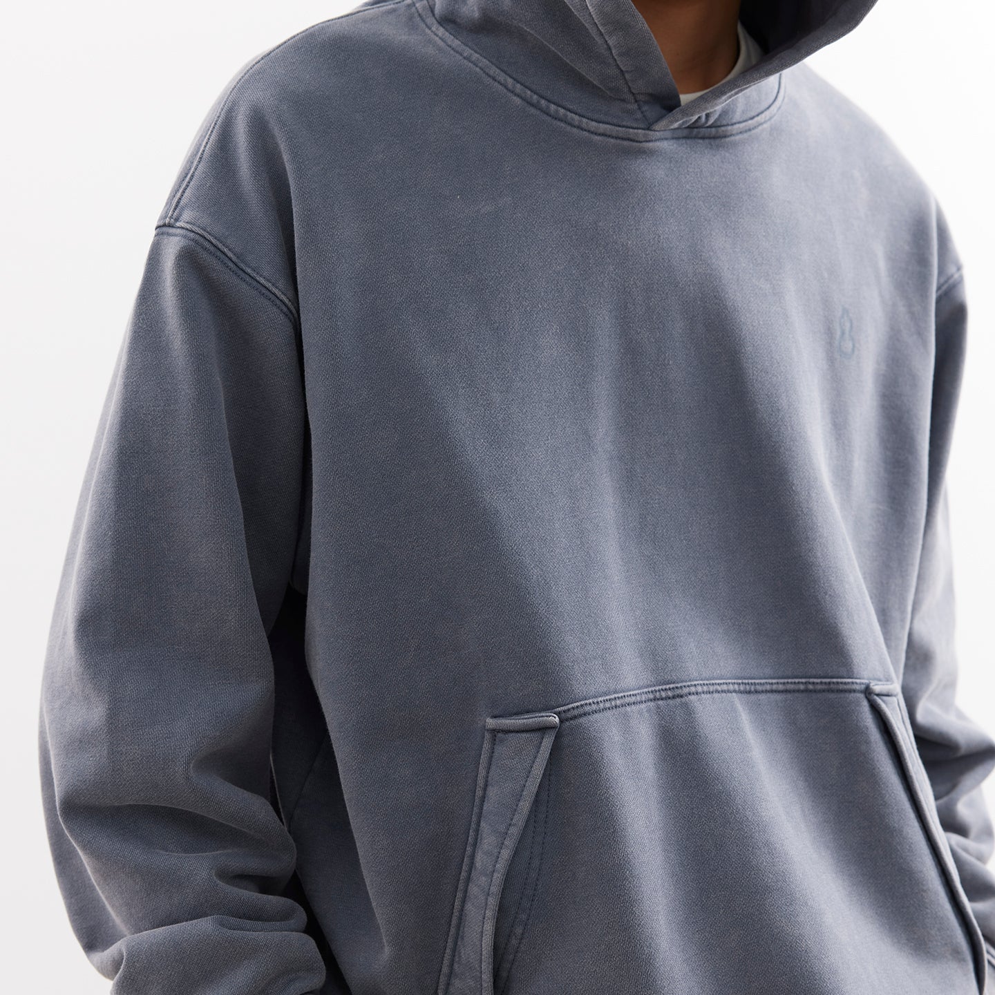 chī chá qù The Substantial Sweatshirt (With a Vintage Wash)