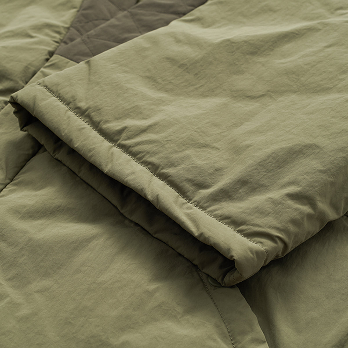 Chichaqu Retro, Folk-Inspired Quilted Jacket