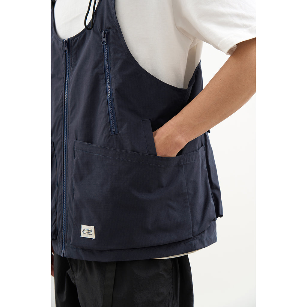 Chichaqu Multi-Pocket Utility Vest