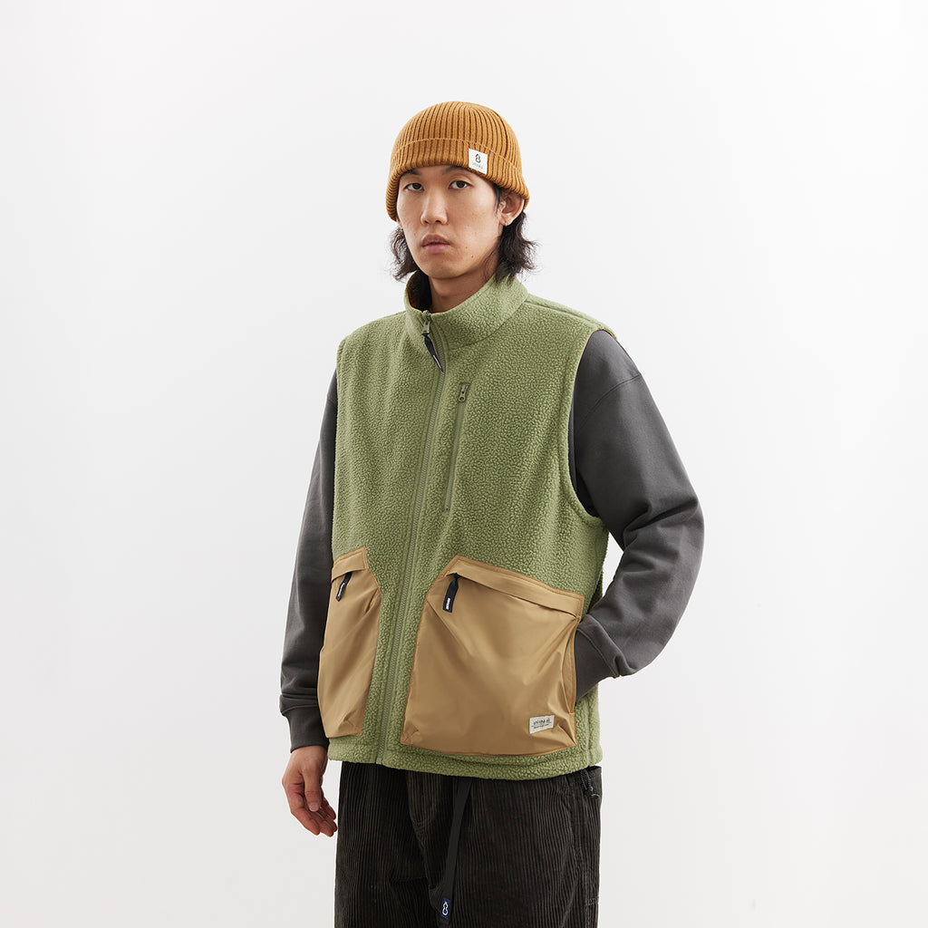 Chichaqu Reversible Fleece Vest