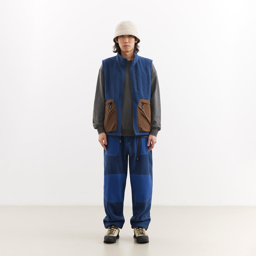 Chichaqu Paneled Fleece Pants