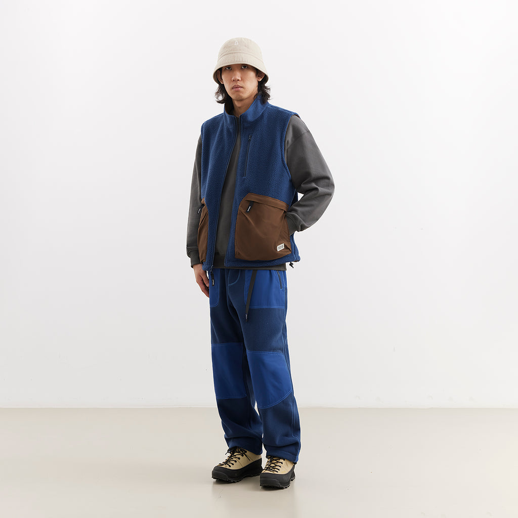 Chichaqu Reversible Fleece Vest
