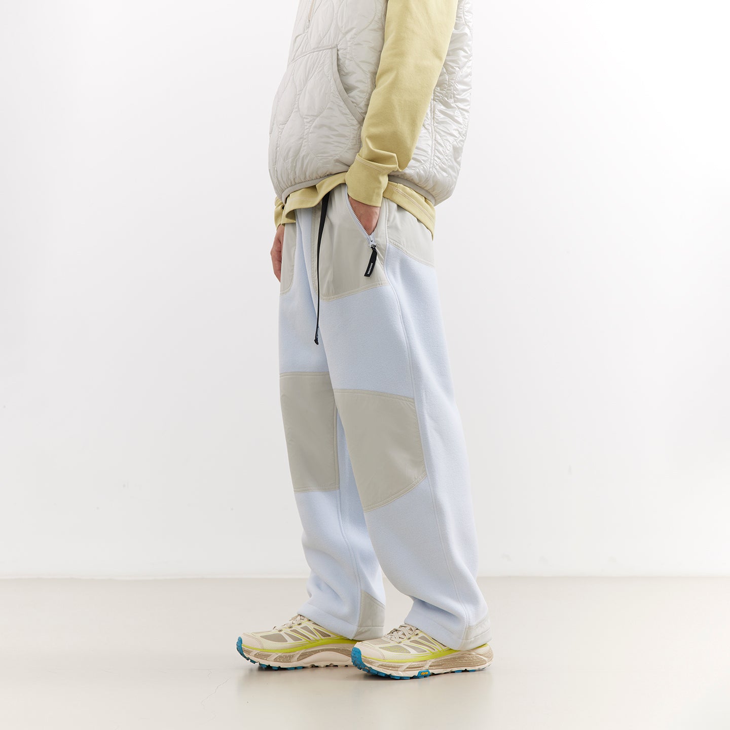 Chichaqu Paneled Fleece Pants