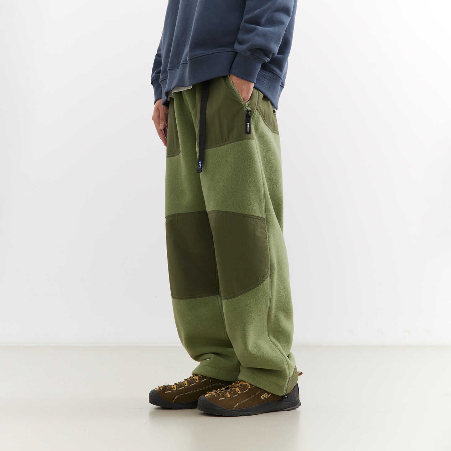 Chichaqu Paneled Fleece Pants