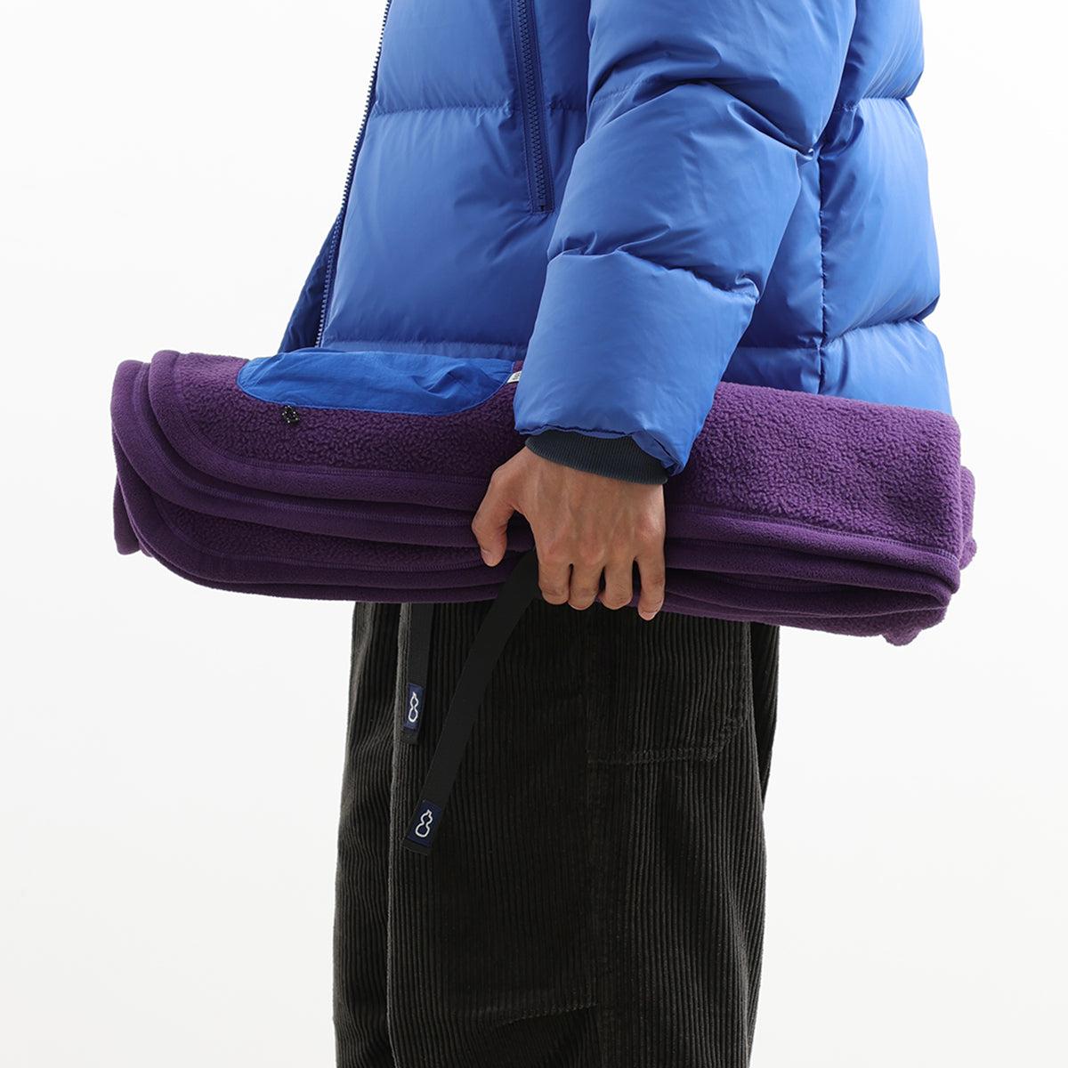 Chichaqu Packable Fleece Blanket