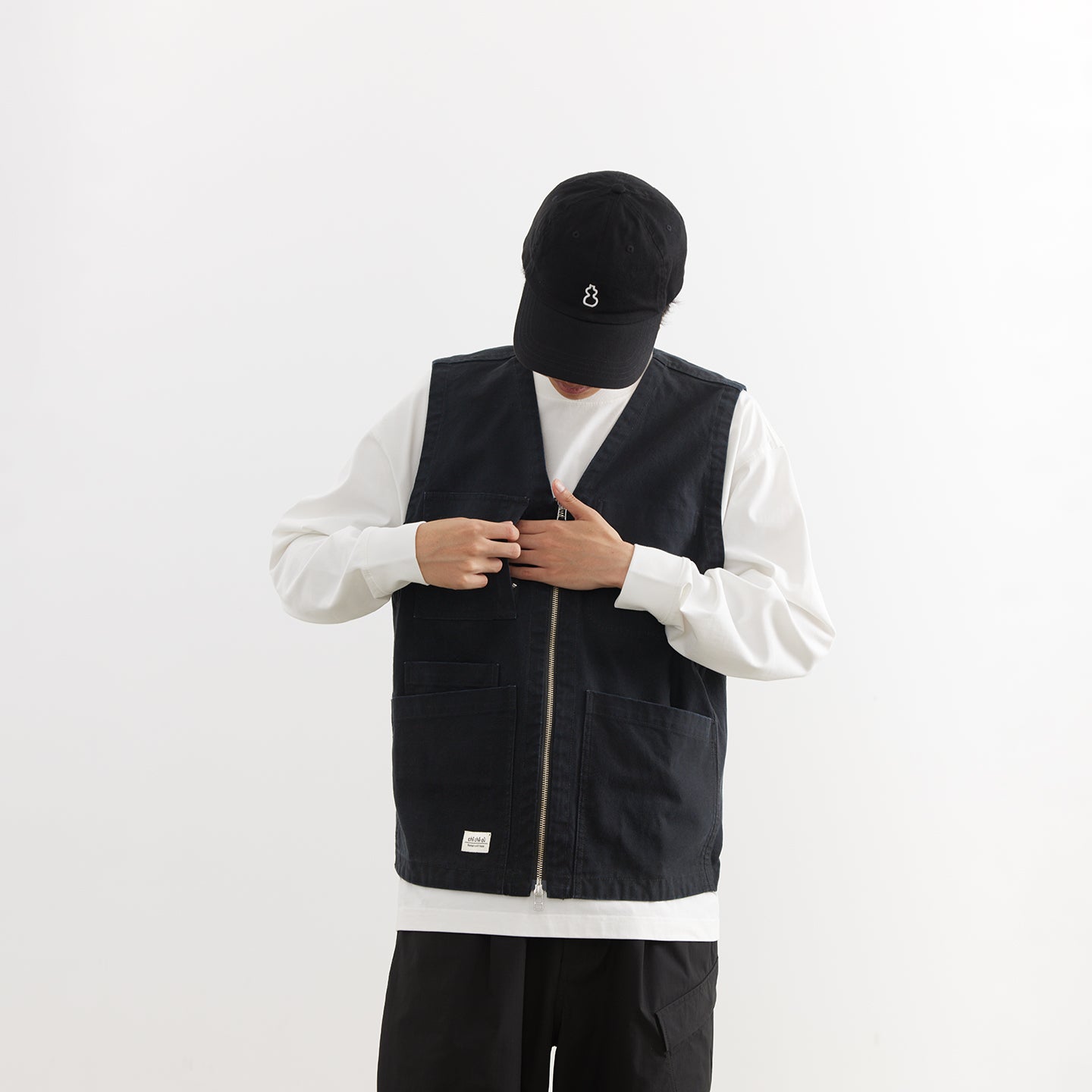 Chichaqu Heavyweight distressed vest