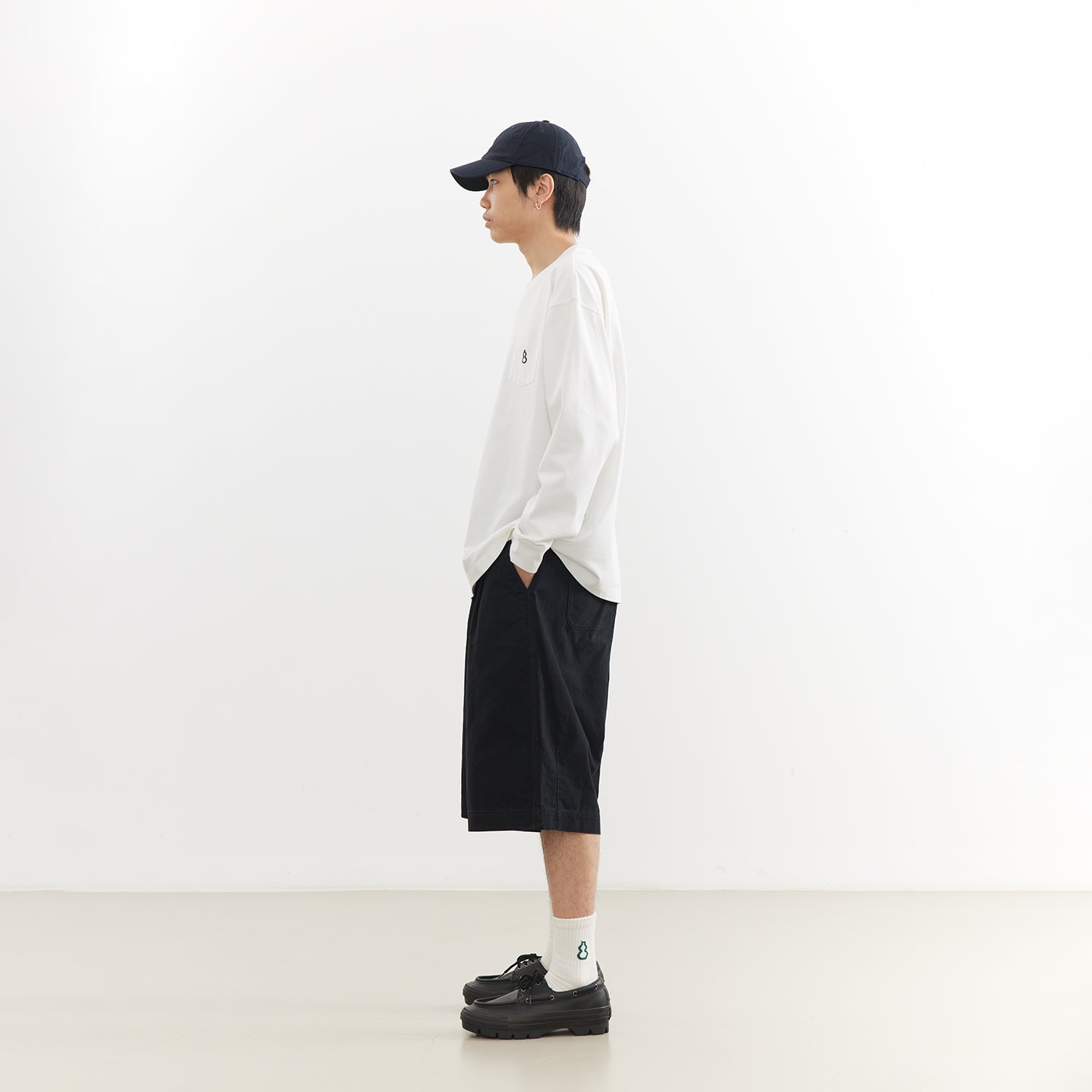 Chichaqu Heavyweight washed cropped pants