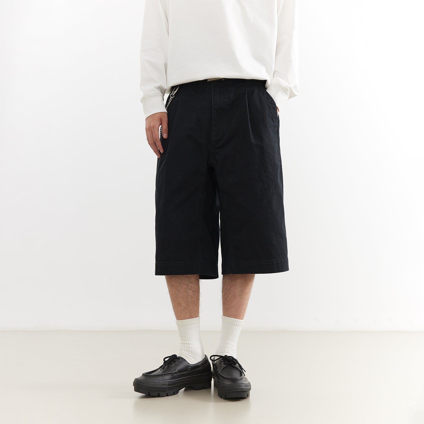 Chichaqu Heavyweight washed cropped pants