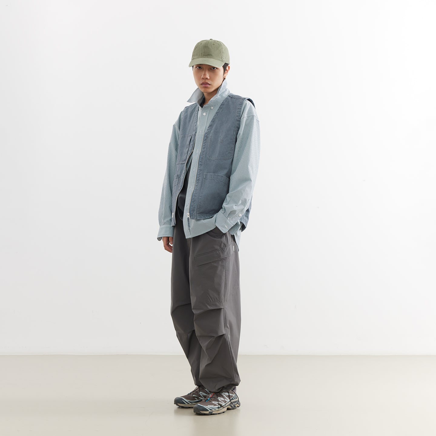 Chichaqu Heavyweight distressed vest