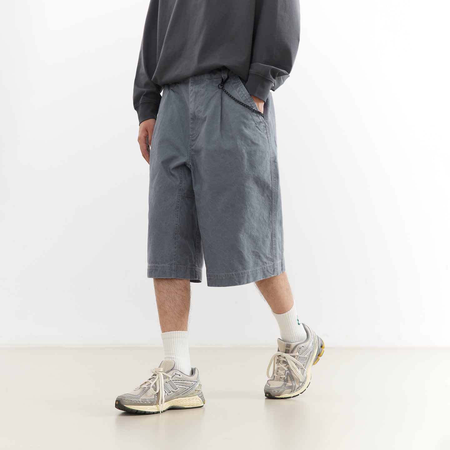 Chichaqu Heavyweight washed cropped pants