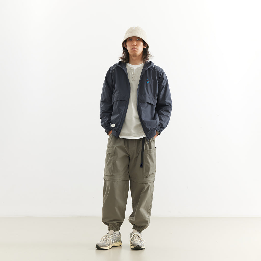 Lightweight hooded jacket
