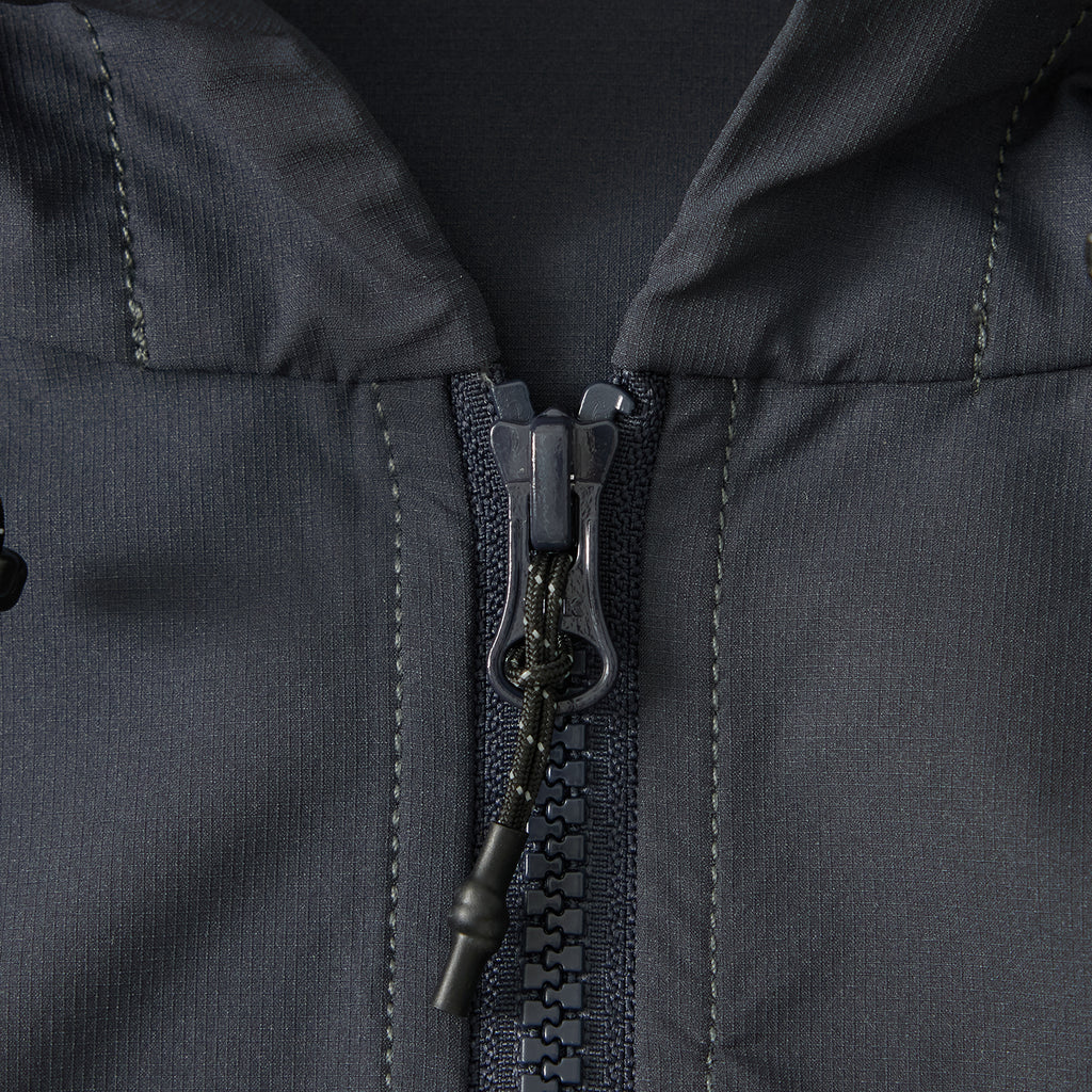 Lightweight hooded jacket