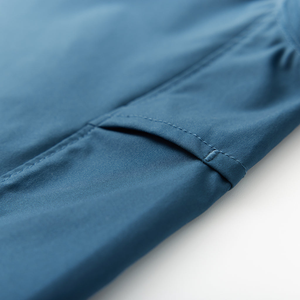 Chichaqu Lightweight stand-collar softshell jacket
