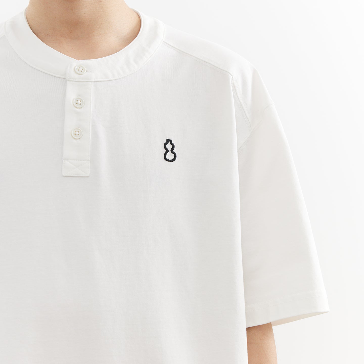 Chichaqu Cooling short-sleeve Henley