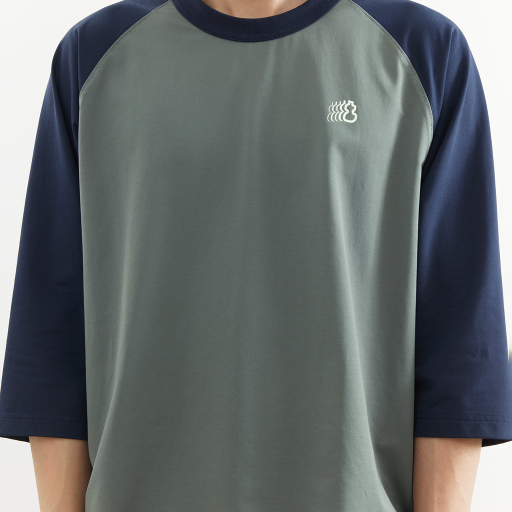 Chichaqu Cooling color-block 3/4 sleeve tee
