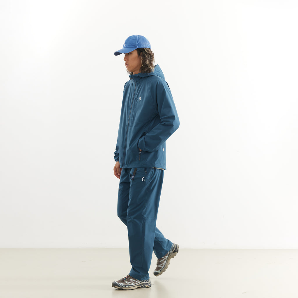 Chichaqu Lightweight hooded softshell jacket