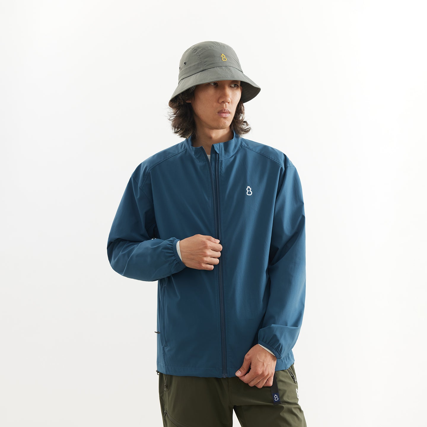 Chichaqu Lightweight stand-collar softshell jacket