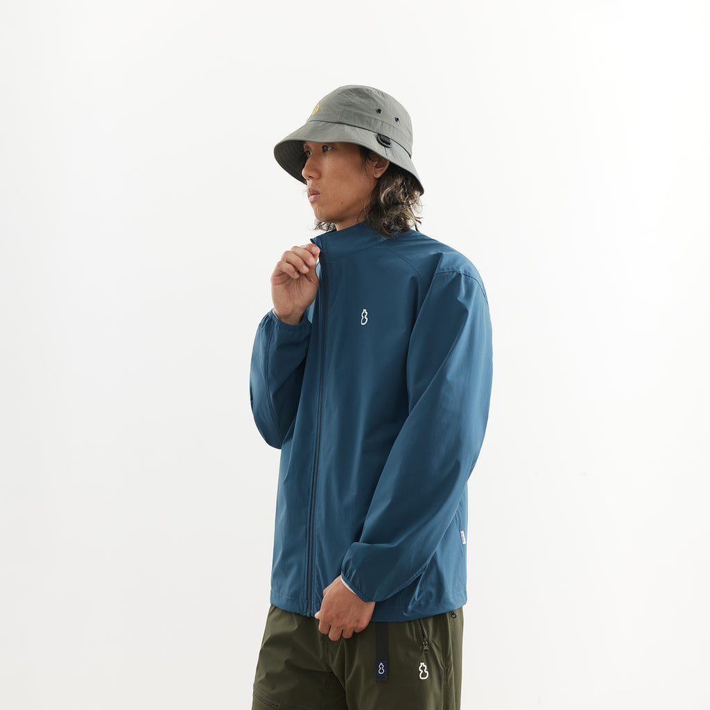 Chichaqu Lightweight stand-collar softshell jacket