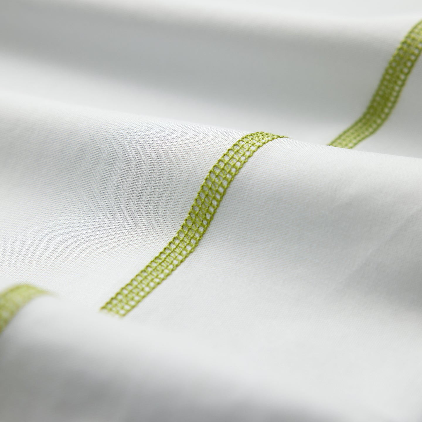 Chichaqu Cooling Topstitch Tencel Short-Sleeve Tee