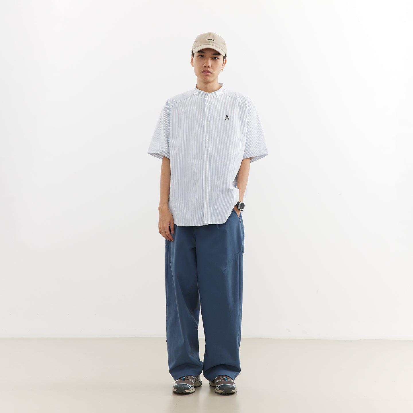 Chichaqu Lightweight seersucker stand-collar shirt