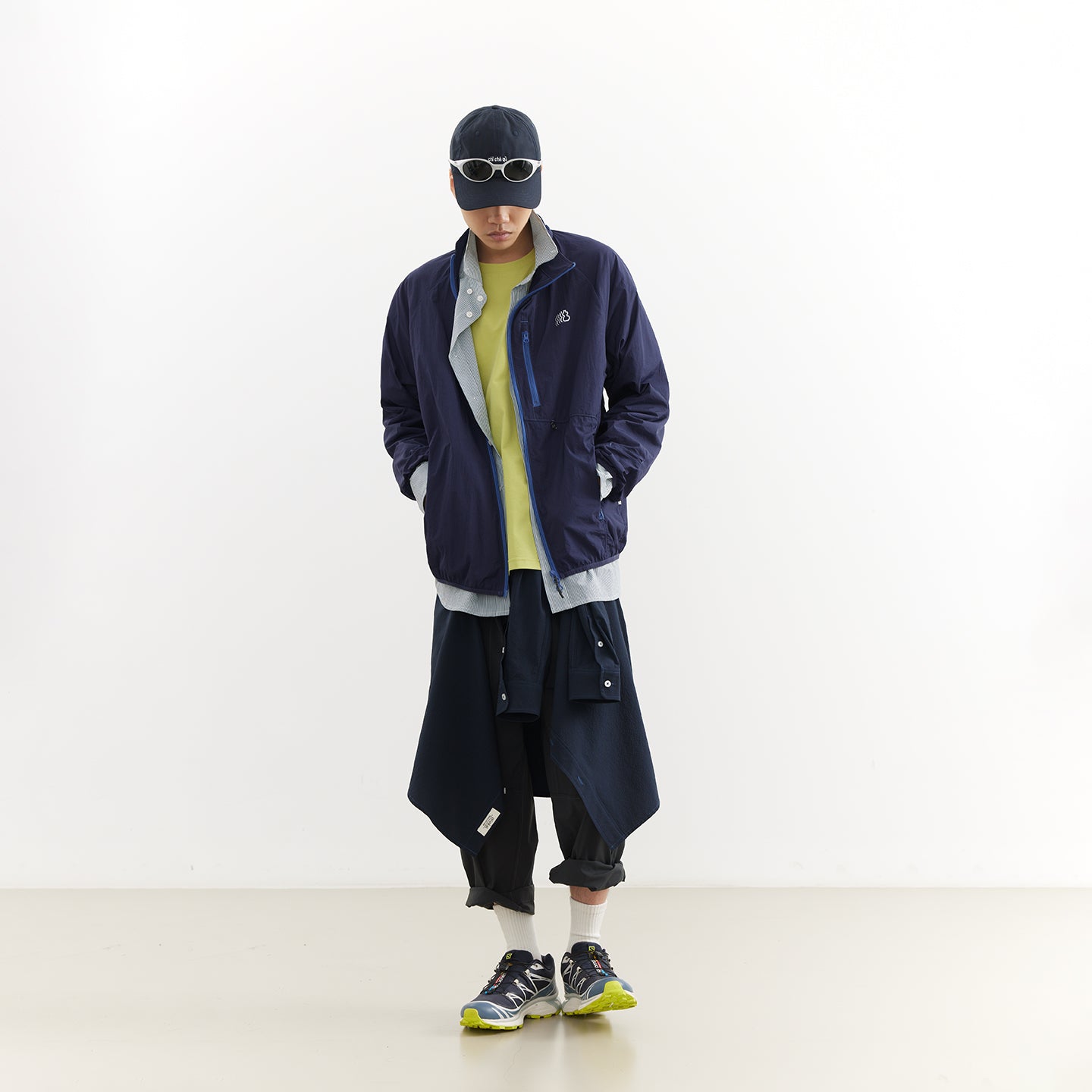 Chichaqu Diagonal-zip sun windbreaker