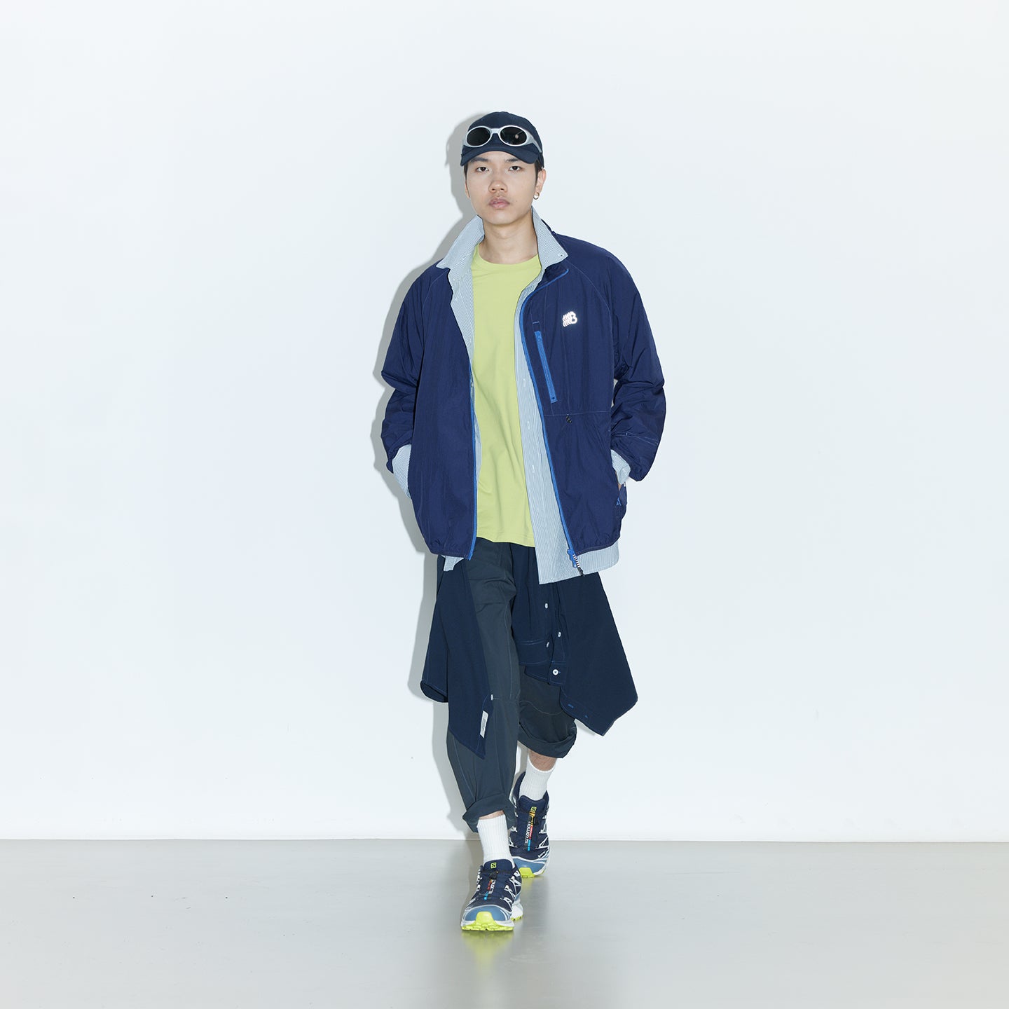 Chichaqu Diagonal-zip sun windbreaker