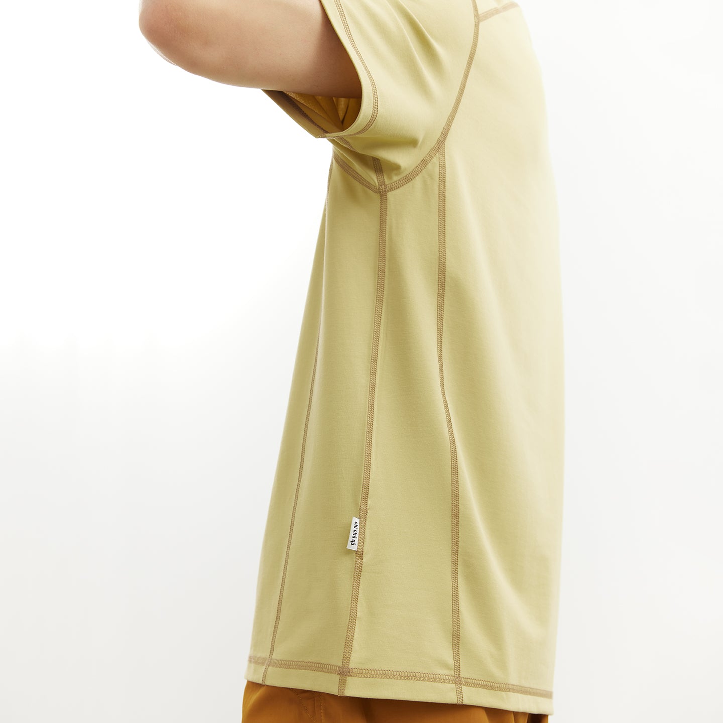 Chichaqu Cooling Topstitch Tencel Short-Sleeve Tee