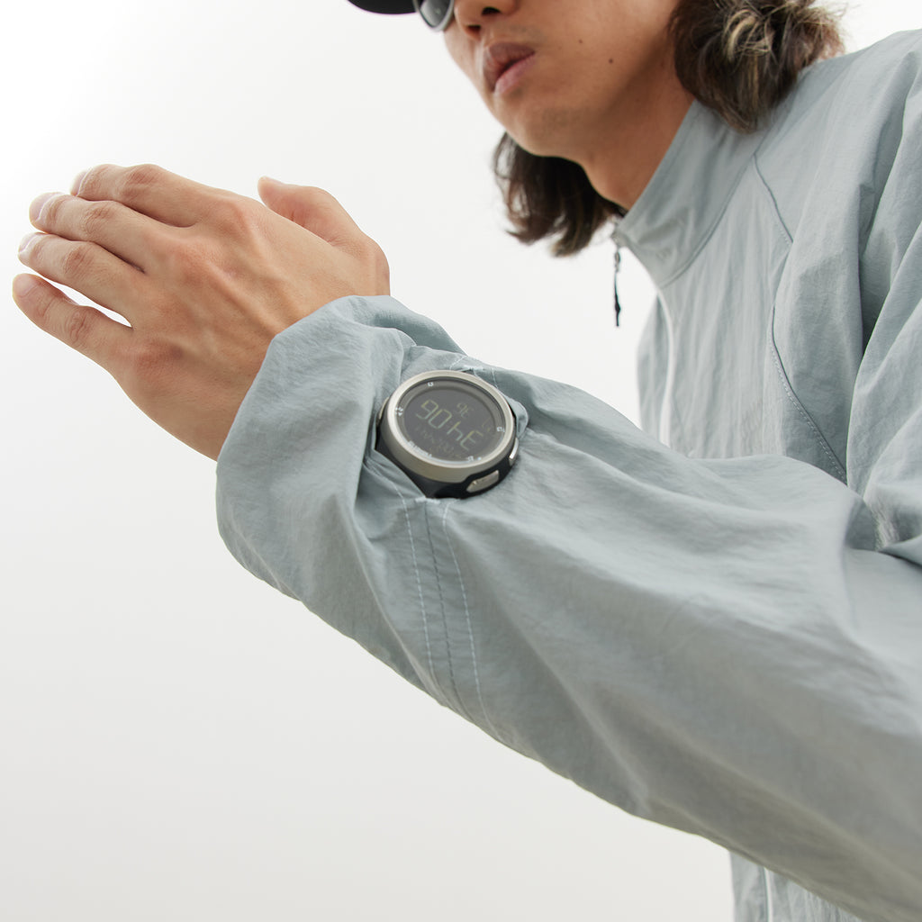 Chichaqu Diagonal-zip sun windbreaker