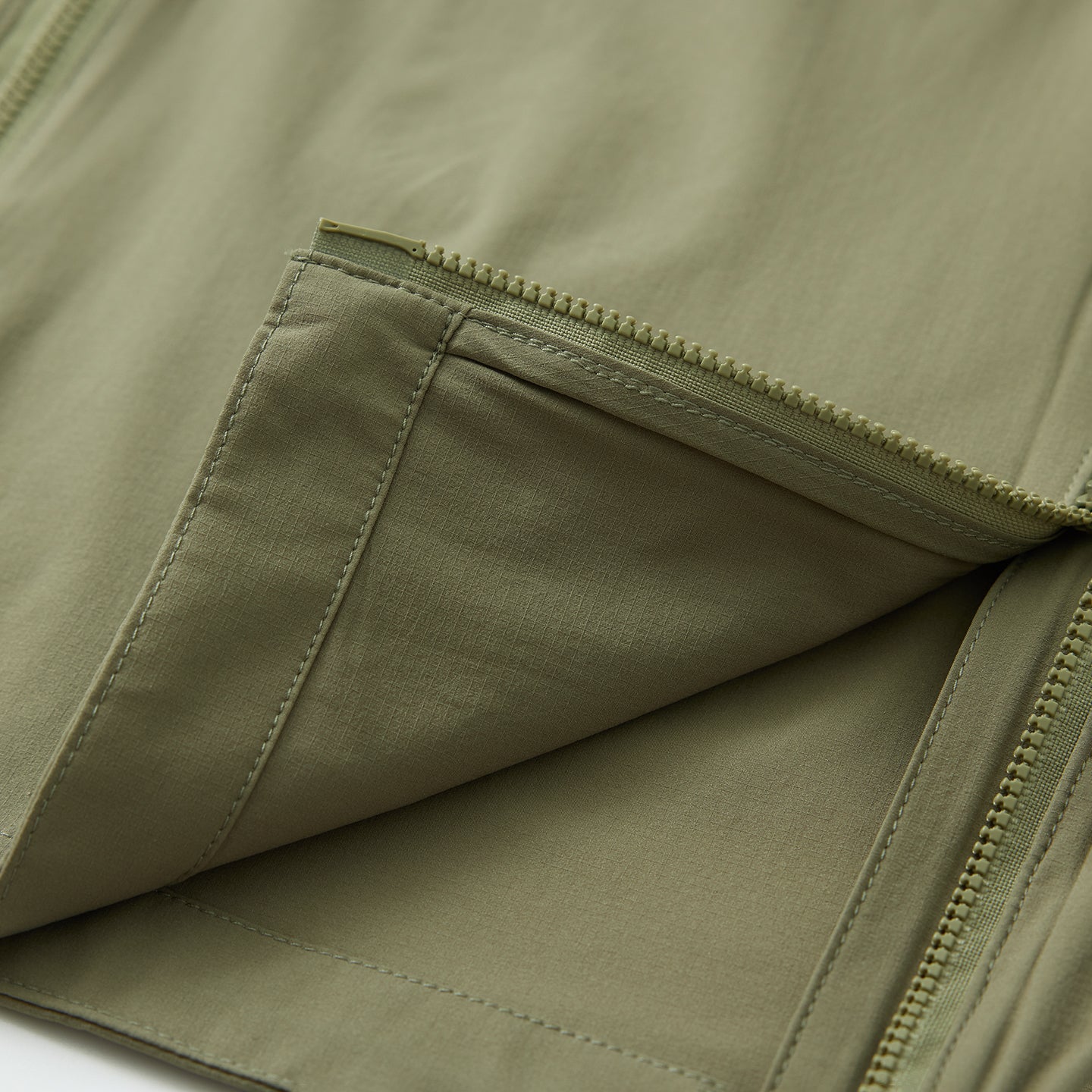 Chichaqu Breathable sun shirt