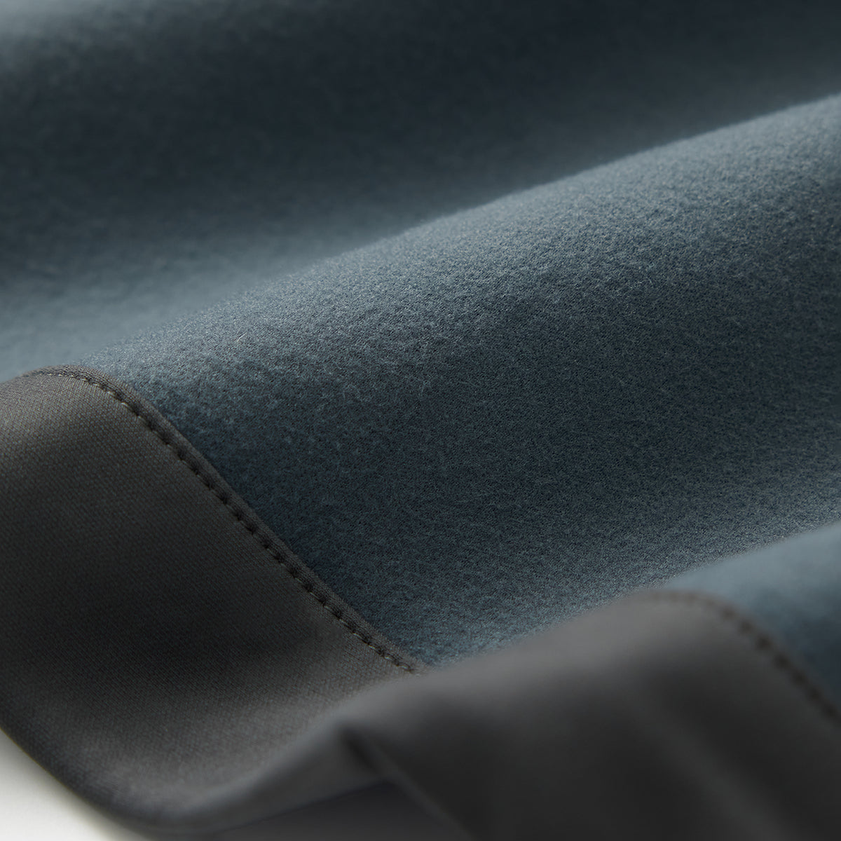 Chichaqu Softshell stand-collar jacket