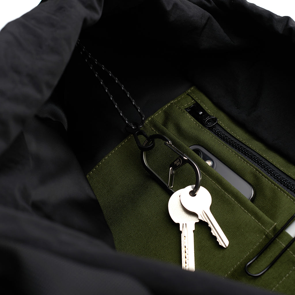 Chichaqu Spacious All-in-One Sling