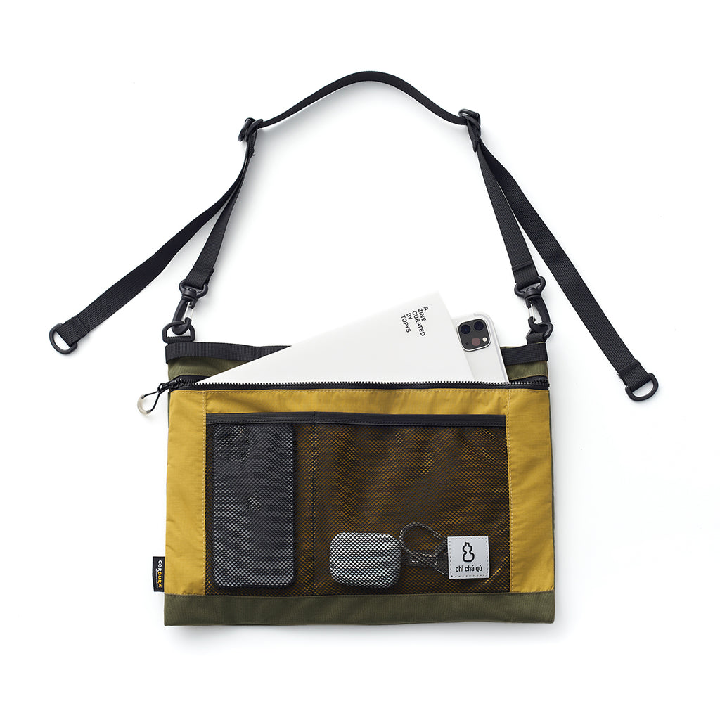 Chichaqu Recycled Nylon Lightweight Crossbody