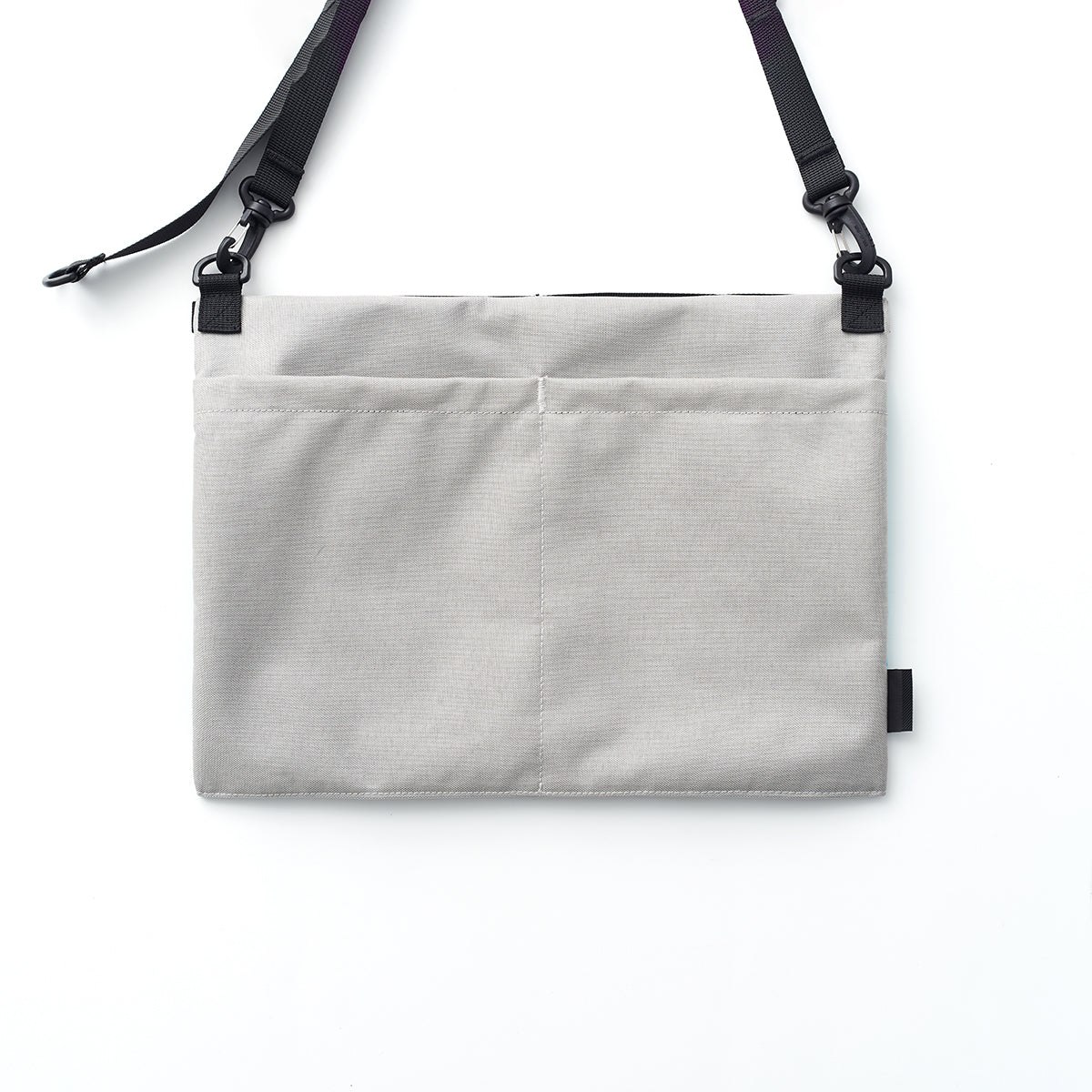 Chichaqu Recycled Nylon Lightweight Crossbody